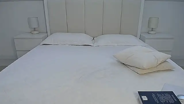 Snapshot of Milena29 chatting on 01/15/25, 06:01 Milena29 online show from 01/15/25, 06:01