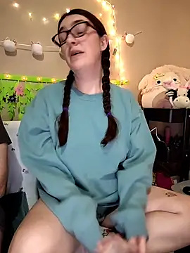 LaylaLucis online show from 03/26/26, 05:13