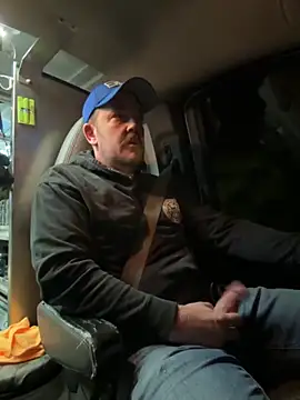 Snapshot of jubelale chatting on 11/26/25, 11:33 jubelale online show from 11/26/25, 11:33