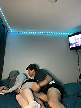 Snapshot of esquinadelmorbo chatting on 12/01/25, 03:55 esquinadelmorbo online show from 12/01/25, 03:55