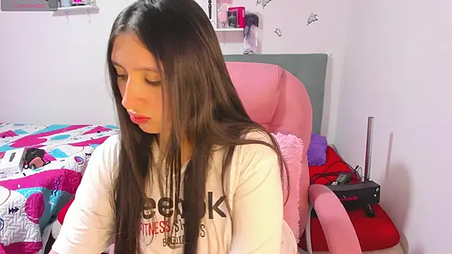 Snapshot of tammy_moon09_ chatting on 02/15/26, 03:03 tammy moon09 online show from 02/15/26, 03:03