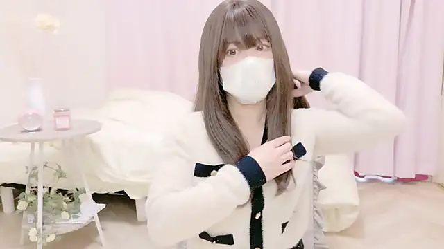 Snapshot of JUNjun__ chatting on 02/12/26, 04:07 JUNjun online show from 02/12/26, 04:07