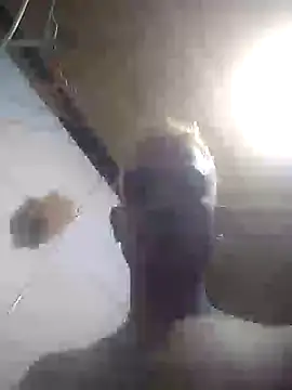 Snapshot of Gzinho69ik chatting on 12/16/25, 09:31 Gzinho69ik online show from 12/16/25, 09:31