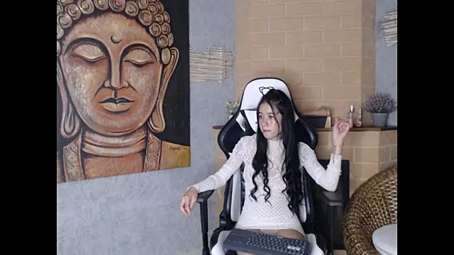 Snapshot of kinkytattobabe chatting on 12/01/25, 08:03 kinkytattobabe online show from 12/01/25, 08:03