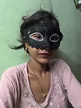 Laxmidevi000 online show from 06/02/26, 07:43