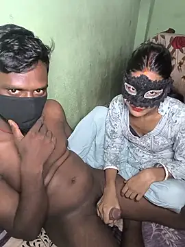 Laxmidevi000 online show from 07/06/26, 04:53