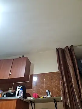 Monitaxhot online show from 12/21/25, 09:44