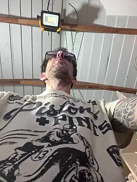 SinlessFreedom7 online show from 02/15/26, 08:49