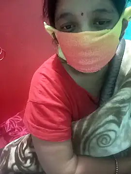 Snapshot of Priya_089 chatting on 11/27/25, 05:26 Priya 089 online show from 11/27/25, 05:26