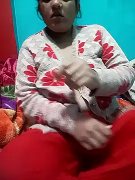 Snapshot of Priya_089 chatting on 12/16/25, 06:51 Priya 089 online show from 12/16/25, 06:51