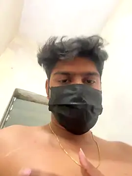 Snapshot of hardboydick2000 chatting on 12/04/25, 08:06 hardboydick2000 online show from 12/04/25, 08:06