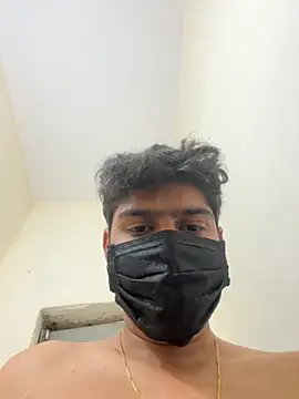 Snapshot of hardboydick2000 chatting on 12/05/25, 07:43 hardboydick2000 online show from 12/05/25, 07:43