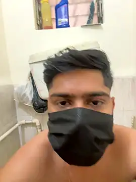 Snapshot of hardboydick2000 chatting on 12/14/25, 06:08 hardboydick2000 online show from 12/14/25, 06:08