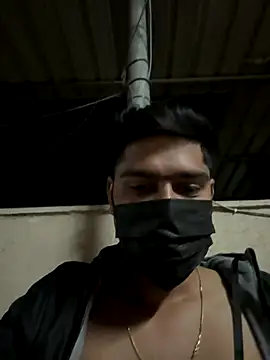 Snapshot of hardboydick2000 chatting on 12/14/25, 08:02 hardboydick2000 online show from 12/14/25, 08:02