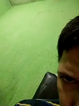 DestinedSpark23 online show from 12/04/25, 02:04