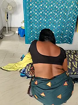 Desicouple1706 online show from 04/16/26, 05:19