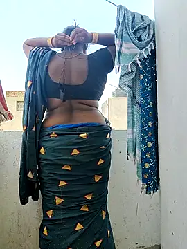 Desicouple1706 online show from 04/24/26, 07:44