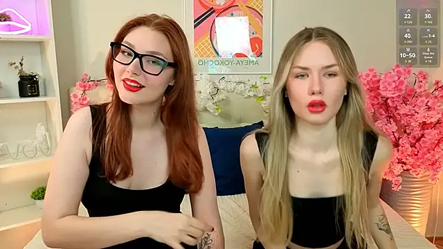 Secret Materialz online show from 11/25/25, 08:58