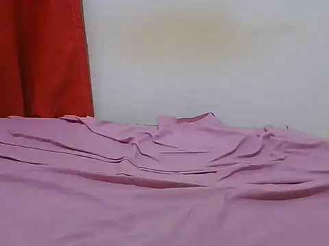 Lovemist online show from 12/01/25, 06:57