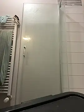 Snapshot of Lothentik chatting on 02/20/26, 12:49 Lothentik online show from 02/20/26, 12:49