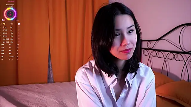 StaciaBratz online show from 11/23/25, 07:13