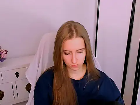 VanessaAmore online show from 04/22/26, 09:55