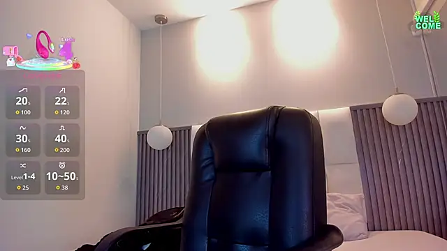 jazmin gil online show from 12/16/25, 06:46