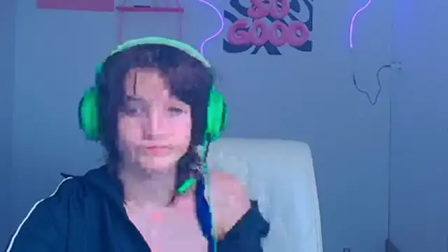 Alice Wonderme online show from 01/09/26, 10:33