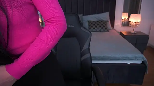 BlackSilkQueen online show from 12/05/25, 02:03