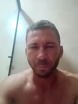 RobertoLuiz84 online show from 02/22/26, 12:56