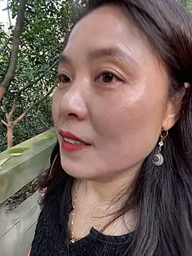 tianwei2567 online show from 01/12/26, 06:40