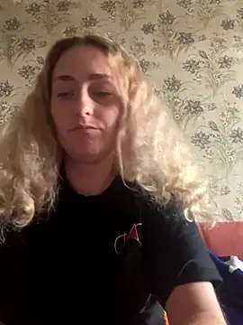 Snapshot of Vassila69 chatting on 11/23/25, 10:37 Vassila69 online show from 11/23/25, 10:37