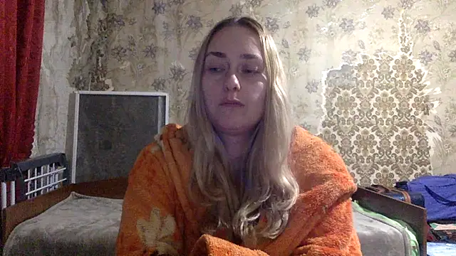 Snapshot of Vassila69 chatting on 12/03/25, 07:23 Vassila69 online show from 12/03/25, 07:23