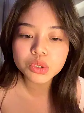 Toffee-00 online show from 02/05/26, 04:39