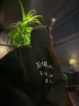 Toffee-00 online show from 03/20/26, 09:36