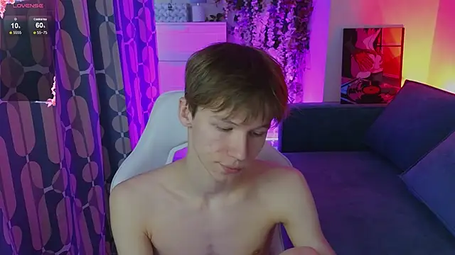 cuMte boy online show from 05/17/26, 01:36