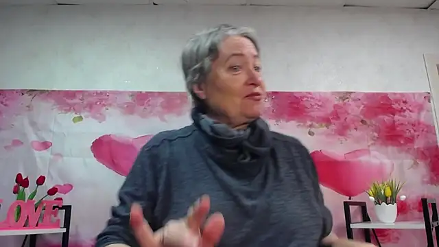 OlgaLuck online show from 04/22/26, 05:10