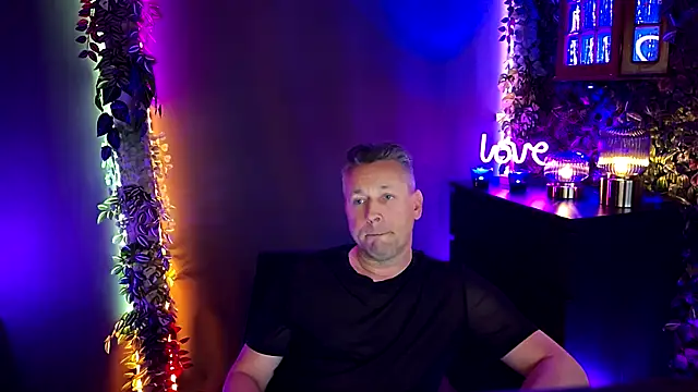 Hunter Fl online show from 04/11/26, 05:28