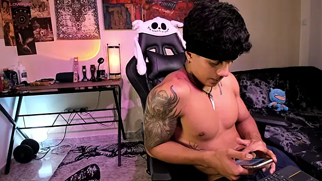 aress damon online show from 01/15/26, 12:04