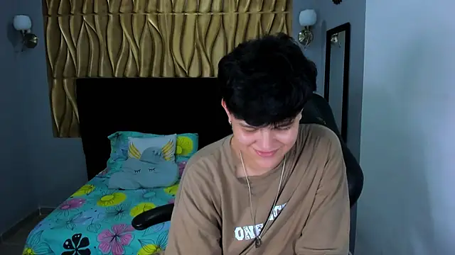  ian sweet online show from 11/23/25, 07:35