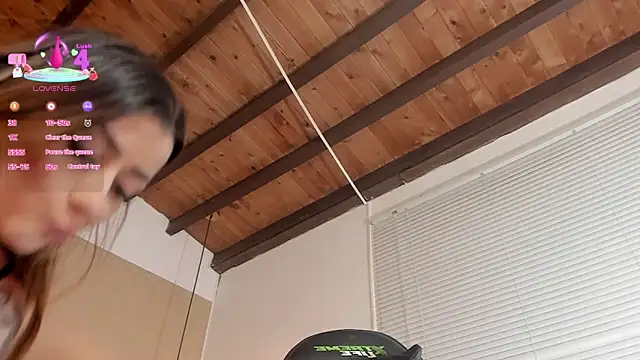 Snapshot of Lissa_abc chatting on 02/19/26, 07:10 Lissa abc online show from 02/19/26, 07:10