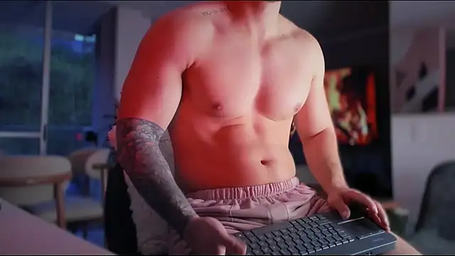 Valenthino Salvatore online show from 02/19/26, 11:12