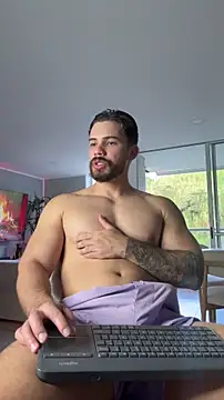 Valenthino Salvatore online show from 05/22/26, 10:26