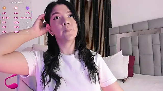 amaia santini online show from 04/24/26, 07:05