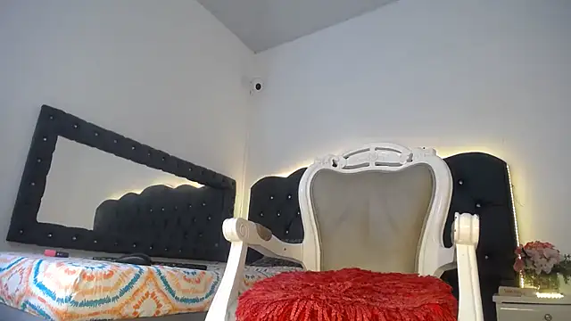 Emily Jedet online show from 03/18/26, 08:45