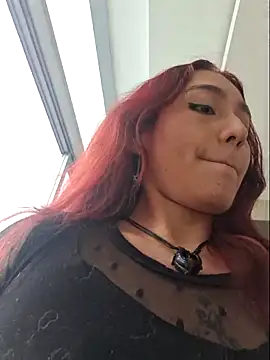 Eveeelyn25 online show from 04/21/26, 08:55