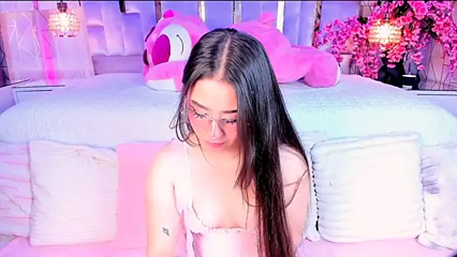 Snapshot of Naomistart chatting on 07/22/26, 05:32 Naomistart online show from 07/22/26, 05:32