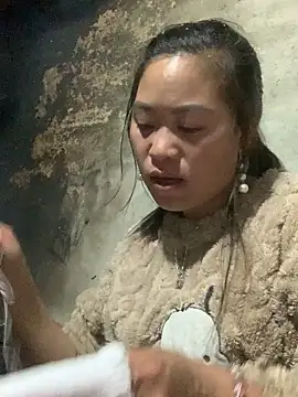 Snapshot of hotel222 chatting on 11/26/25, 01:01 hotel222 online show from 11/26/25, 01:01