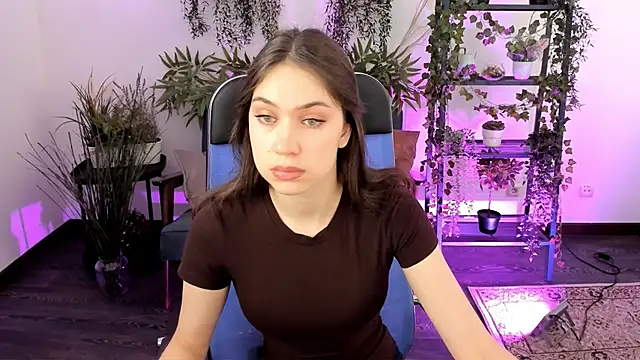 Snapshot of BlossomVesper chatting on 11/28/25, 08:50 BlossomVesper online show from 11/28/25, 08:50