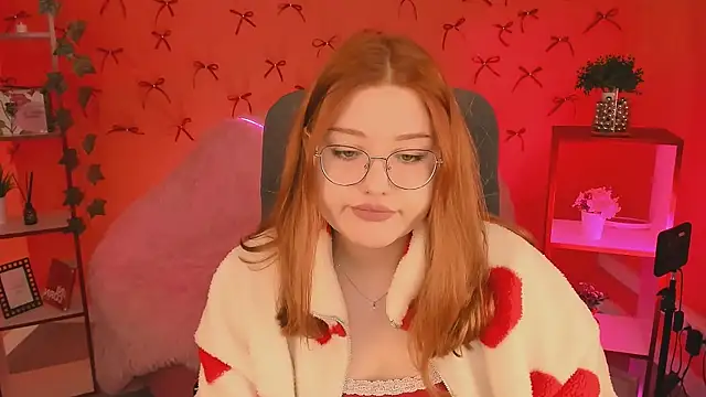 StaceyJensen online show from 11/26/25, 09:21